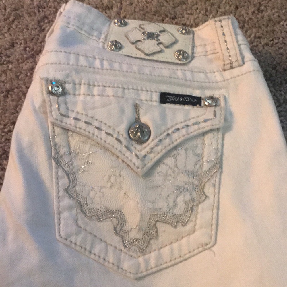 White/Silver Miss Me Jeans